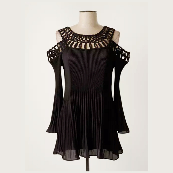 FRANK LYMAN off shoulder top SMALL - Picture 1 of 9